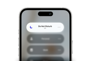Actively avoid receiving all pieces of information and notifications and enjoy missing out. JOMO can be achieved with do no disturb and other focus modes on your phone