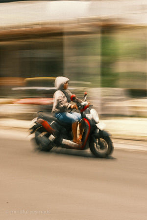 Slow Travel vs. Fast Travel